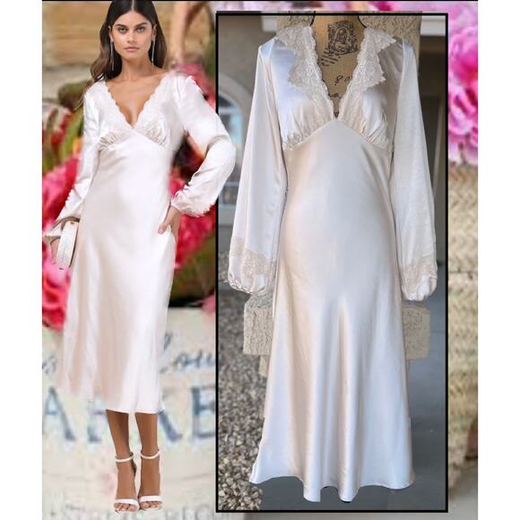 Lulus Women Illustrious Elegance Champagne Satin Long Sleeve Midi Dress Size M - Picture 3 of 10